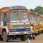 Shriram Transport是一家非银行金融公司，其贷款用于购买商用车辆（代表图像）