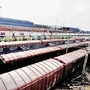 中央和州政府組織通過貨運裝載為鐵路創造了最多的收入。 （Priyanka Parashar /薄荷）