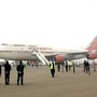从中国武汉起飞的载有323名印度人和7名马尔代夫公民的第二次印度航空特别航班降落在德里机场。 （ANI）